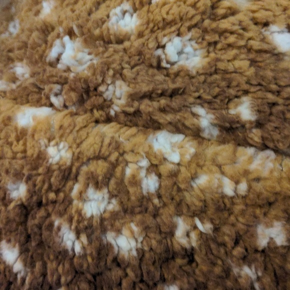 FALL FASHION BumbleBella Caramel Snow Leopard Snuggly XL 1X Jacket Thumb holes! - Picture 9 of 11